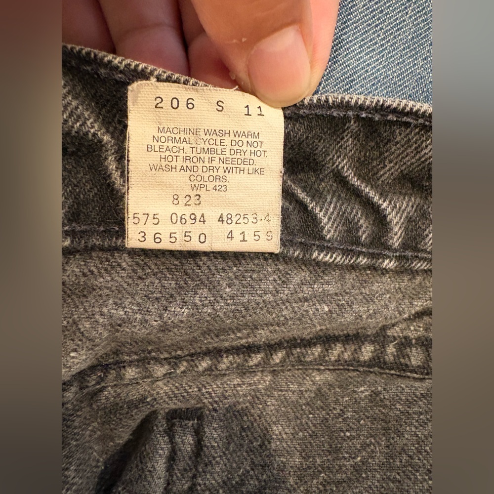 Vintage Orange Tab 1994 Levi’s 550 Faded Black Cutoff Shorts Size 29 28 Actual - Picture 13 of 16